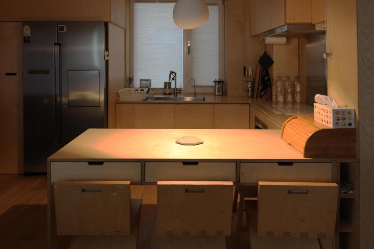 Entire Apartment Or Single Rooms In Homegarden Park Near Camp Humprehys Phjongthek Kültér fotó