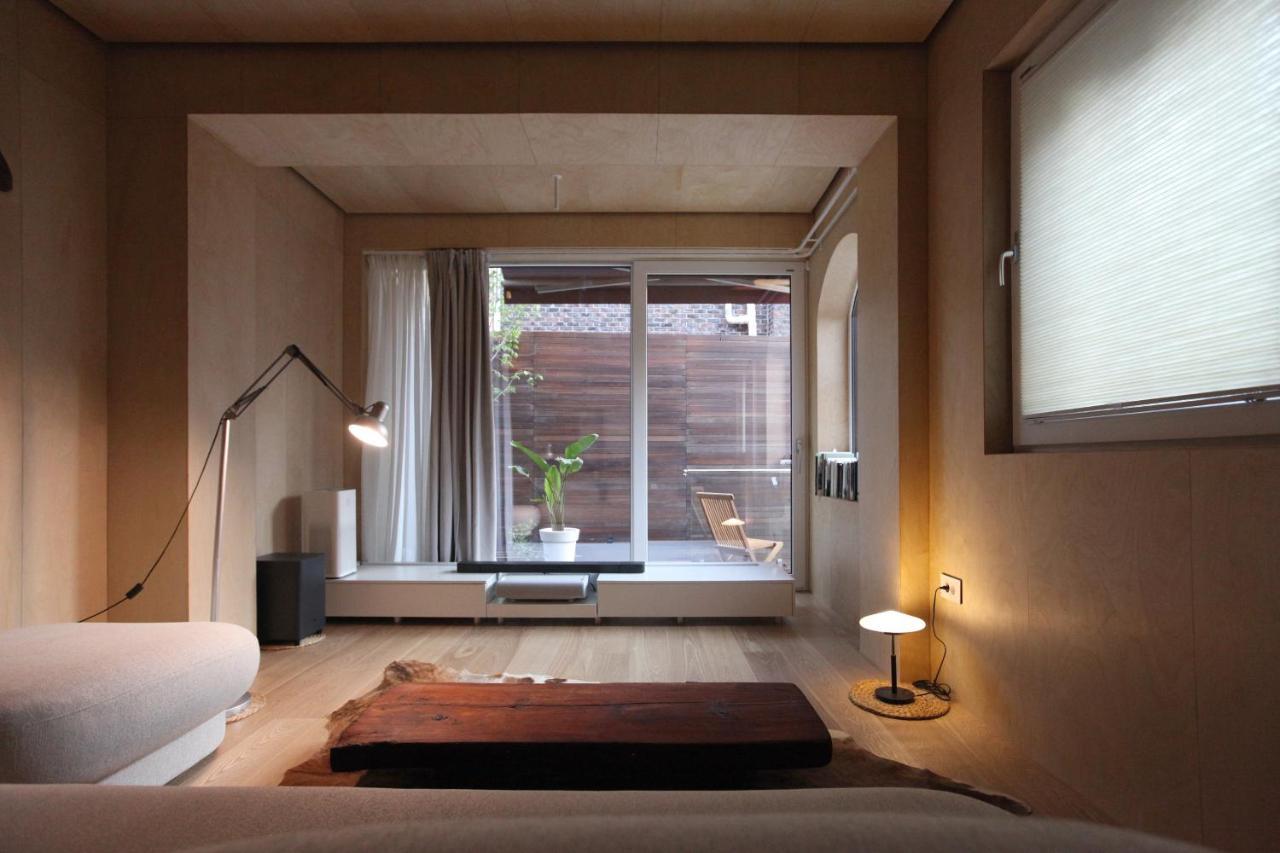 Entire Apartment Or Single Rooms In Homegarden Park Near Camp Humprehys Phjongthek Kültér fotó